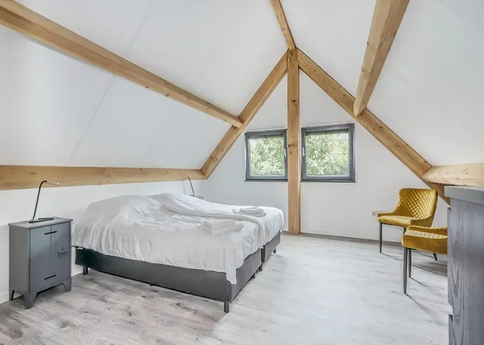 Σπίτι διακοπών Modern With Pond View Nr 687